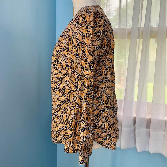 Drake's for J. Crew Bell Sleeve Giraffe Print Top Size 2 - Picture 4 of 8
